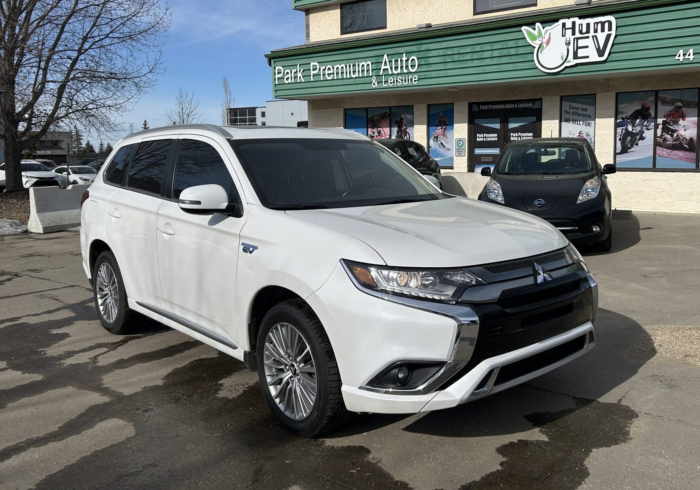 IMG_1532 2020 Mitsubishi Outlander Plug-In Hybrid